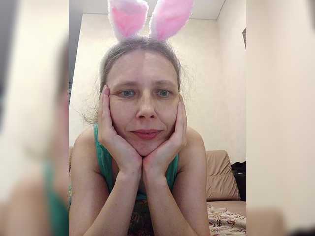-Queen-Margo-