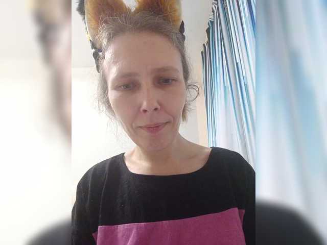 -Queen-Margo-