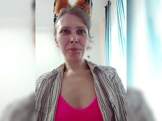  -queen-margo- chat room