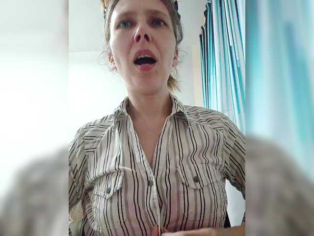 -Queen-Margo-