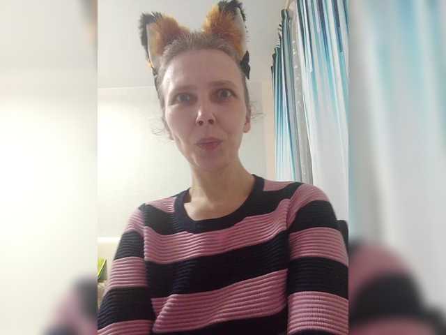-Queen-Margo- live cam preview