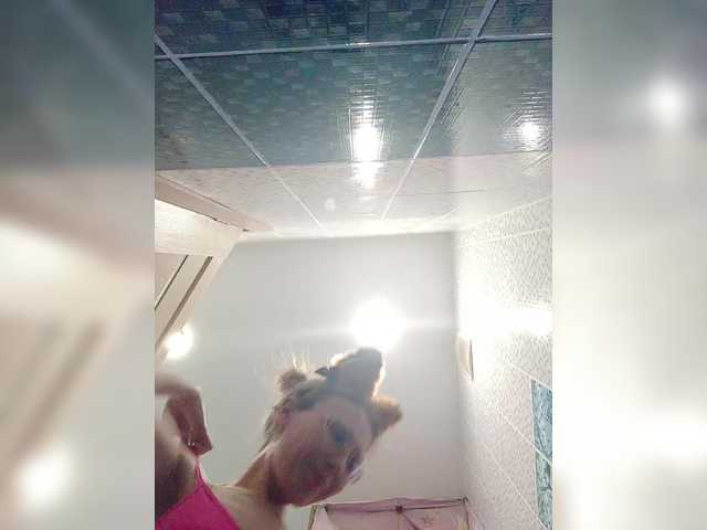 -Queen-Margo-