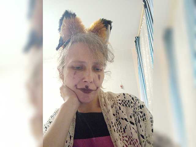 -Queen-Margo-