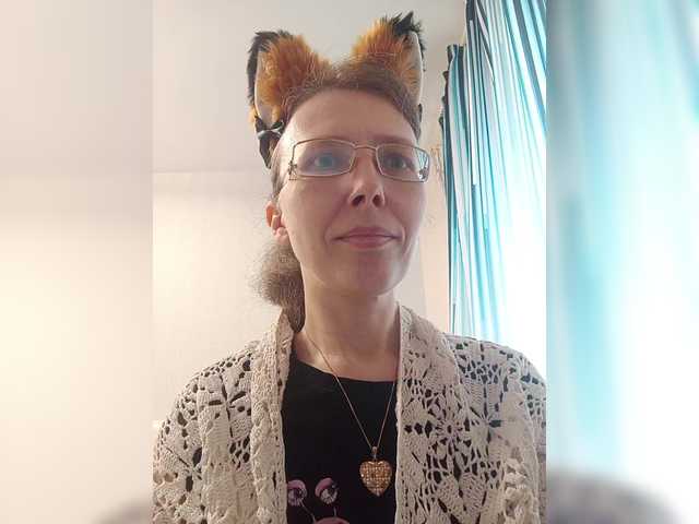 Preview of -queen-margo-