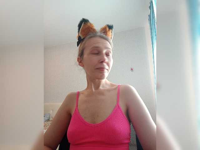 -Queen-Margo-