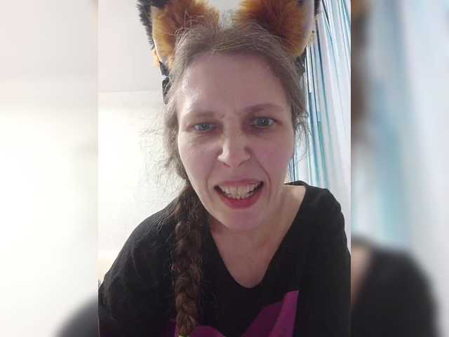  -queen-margo- chat room