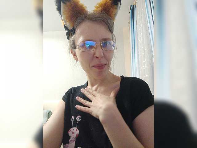 -queen-margo-'s BongaCams show and profile