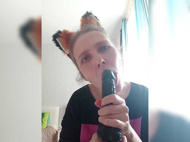 -Queen-Margo-