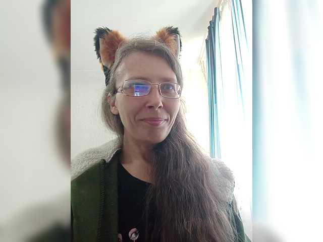 Preview of -queen-margo-