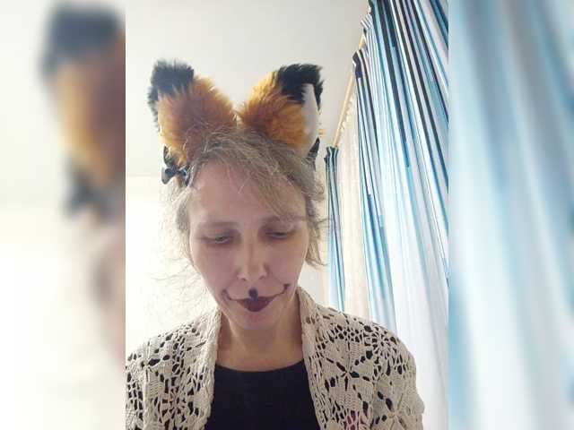 -Queen-Margo-