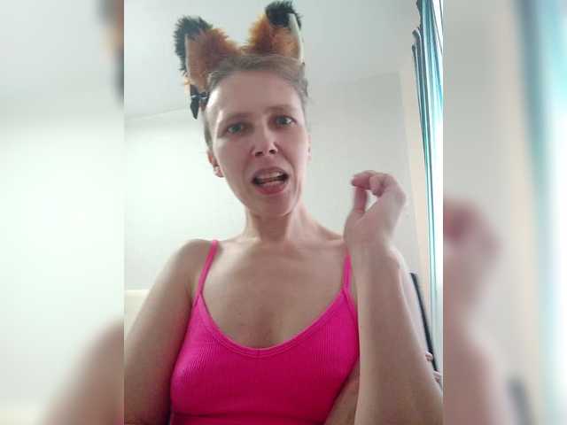 -queen-margo- live cam