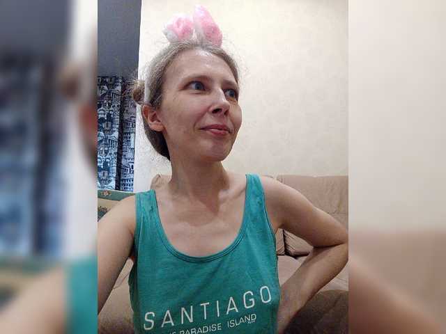 -Queen-Margo-