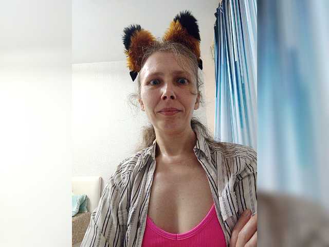  -queen-margo- chat room