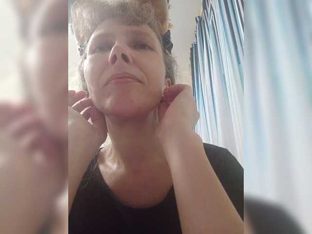 -Queen-Margo-