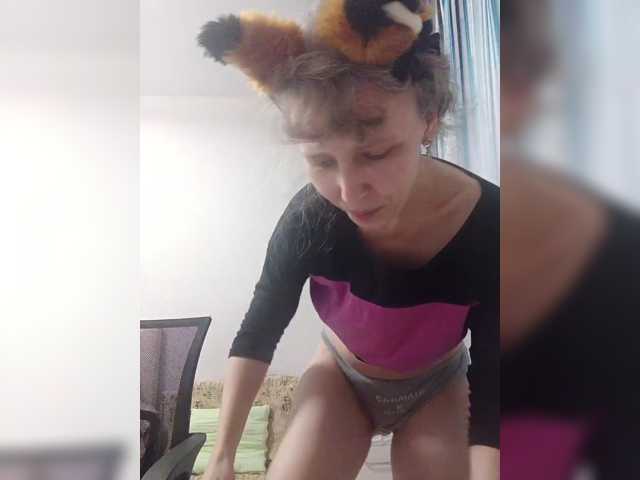 -Queen-Margo-