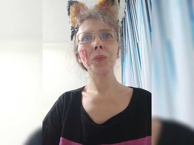 -Queen-Margo-