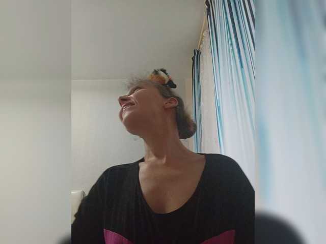 -Queen-Margo-