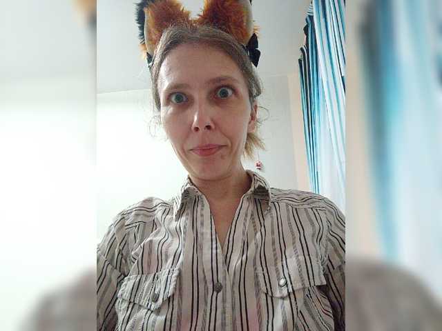  -queen-margo- chat room