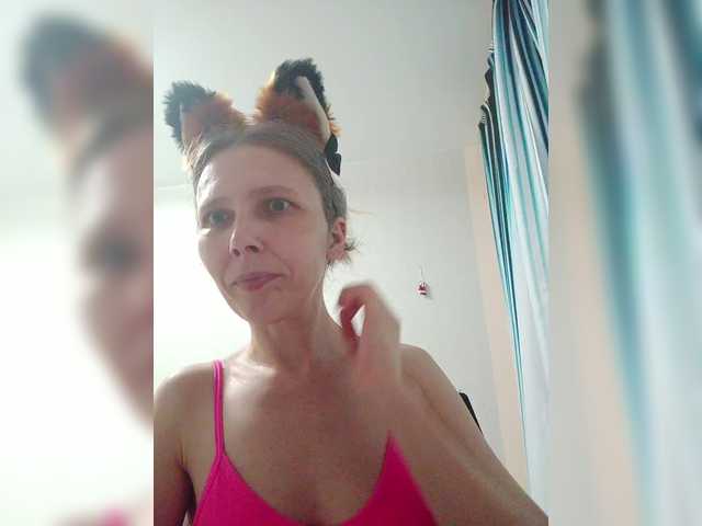 -Queen-Margo-