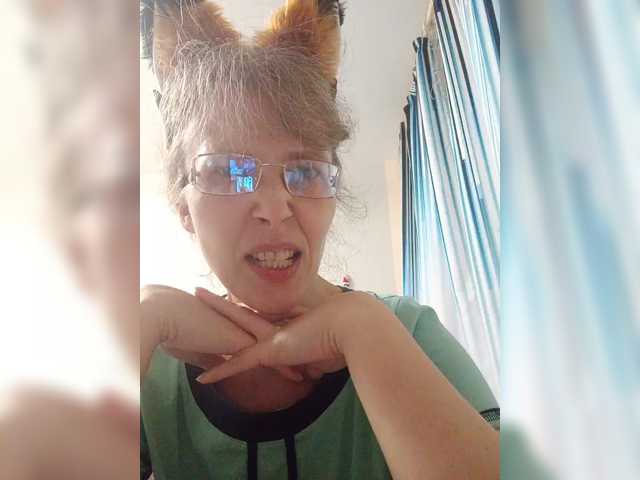 -Queen-Margo-