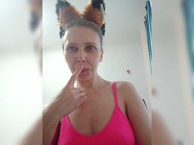 -queen-margo- live cam