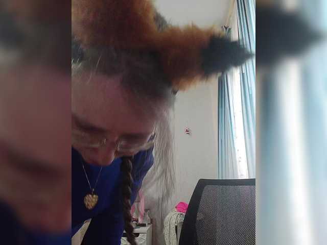  -queen-margo- chat room