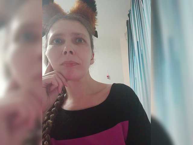 Preview of -queen-margo-