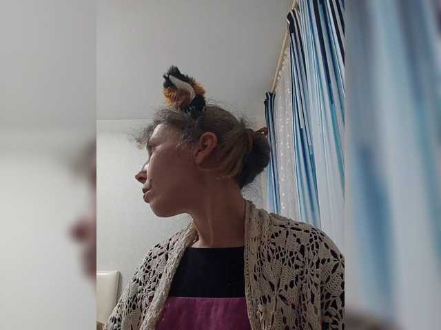 -Queen-Margo- live cam preview