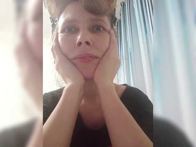 -Queen-Margo-