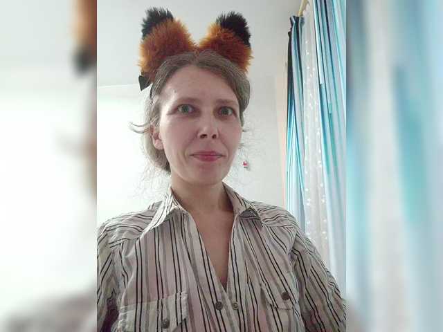  -queen-margo- chat room