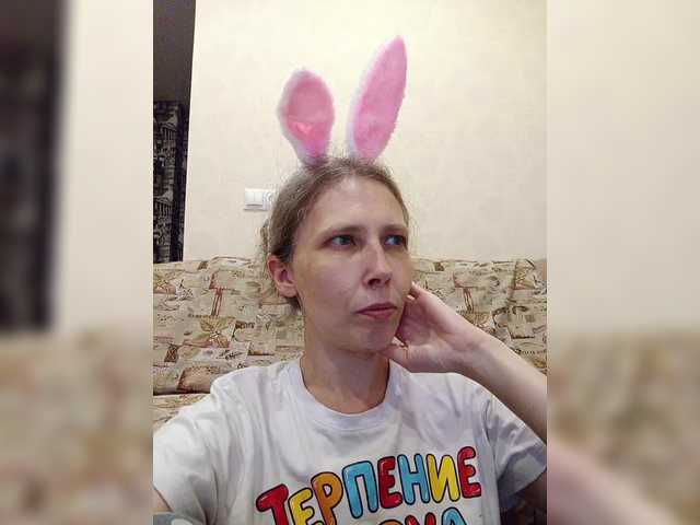 -queen-margo- live webcam show