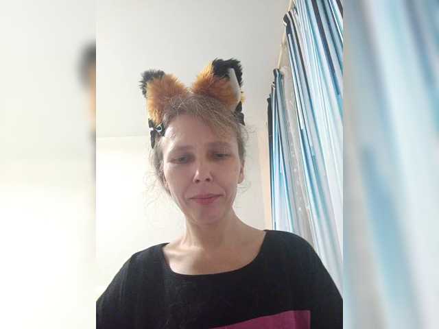 -Queen-Margo-