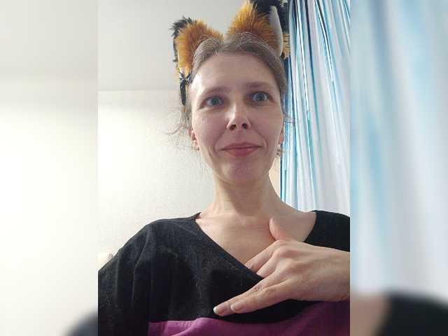 -queen-margo-'s BongaCams show and profile