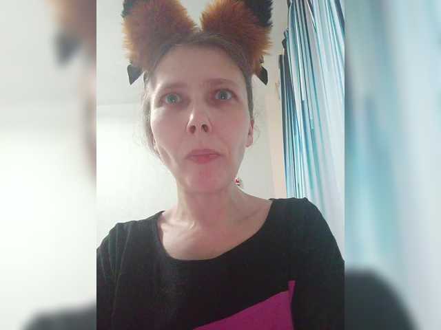 Preview of -queen-margo-