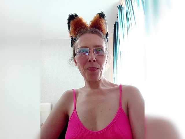 -queen-margo- cam belle