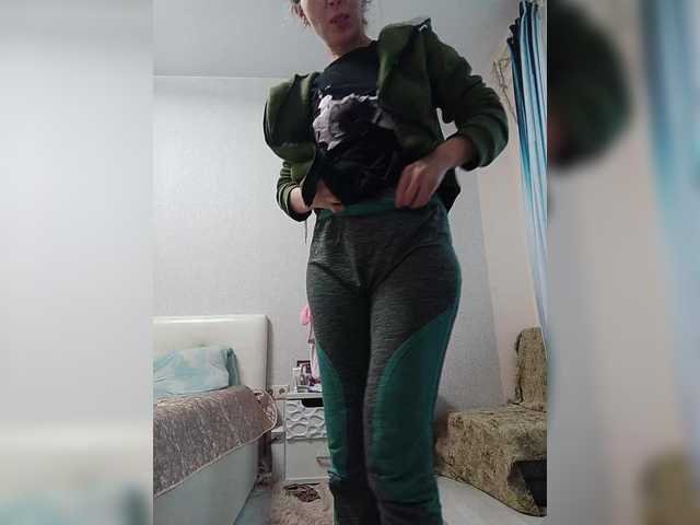 Preview of -queen-margo-