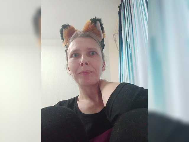 -queen-margo-'s BongaCams show and profile