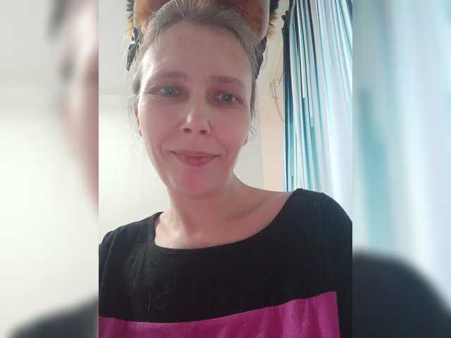 -queen-margo-'s BongaCams show and profile