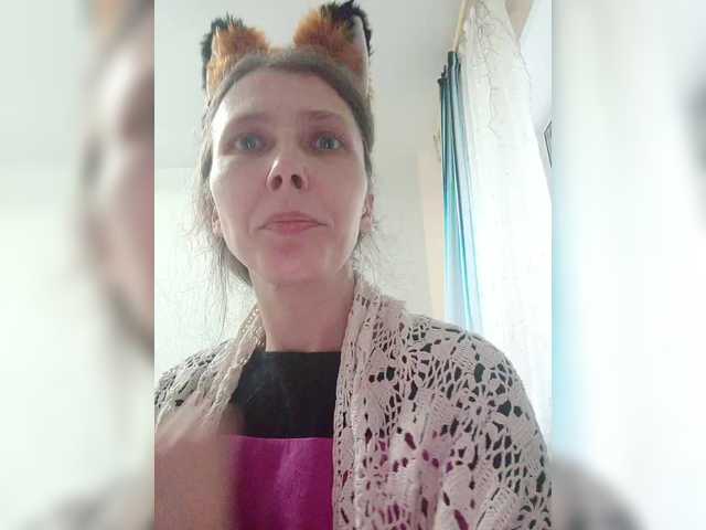 Preview of -queen-margo-