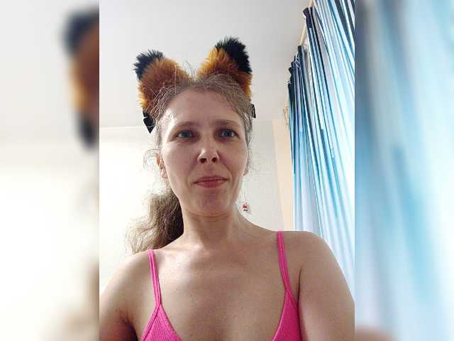  -queen-margo- chat room