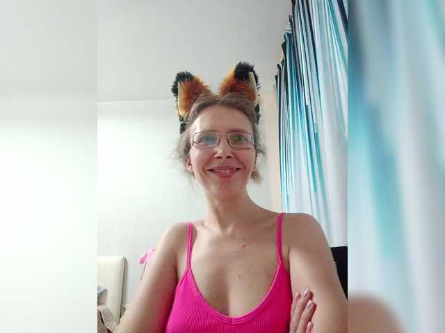 -queen-margo- live cam