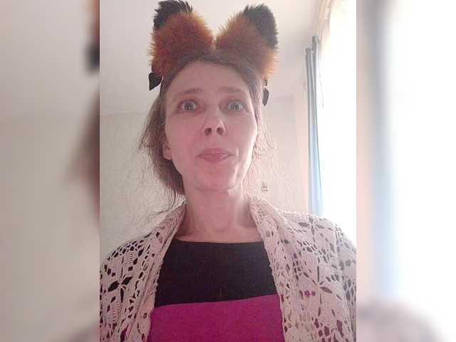 -queen-margo-'s BongaCams show and profile