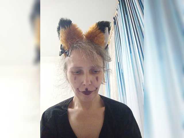 -Queen-Margo-