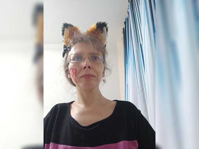 -Queen-Margo-