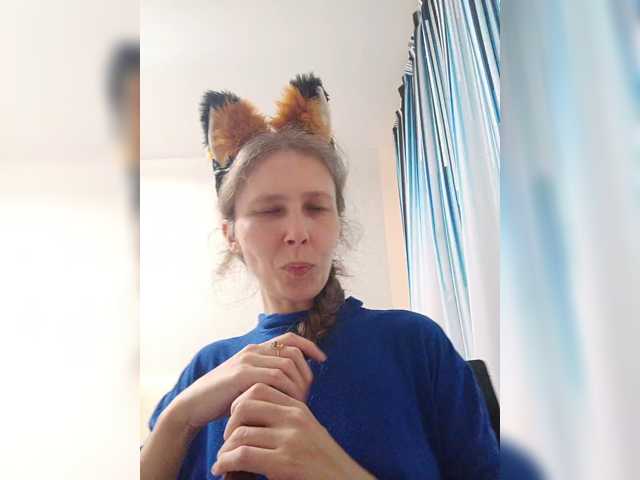 -Queen-Margo-