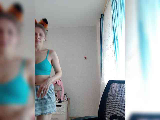 -Queen-Margo- webcam