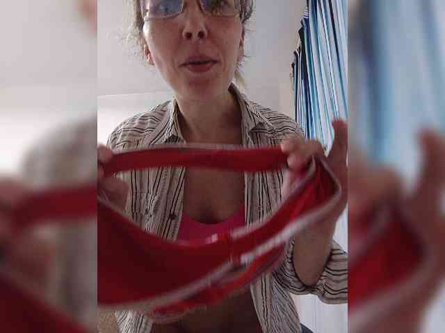 -Queen-Margo- webcam