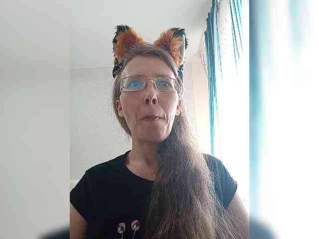 -Queen-Margo- webcam