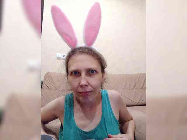 -Queen-Margo- webcam