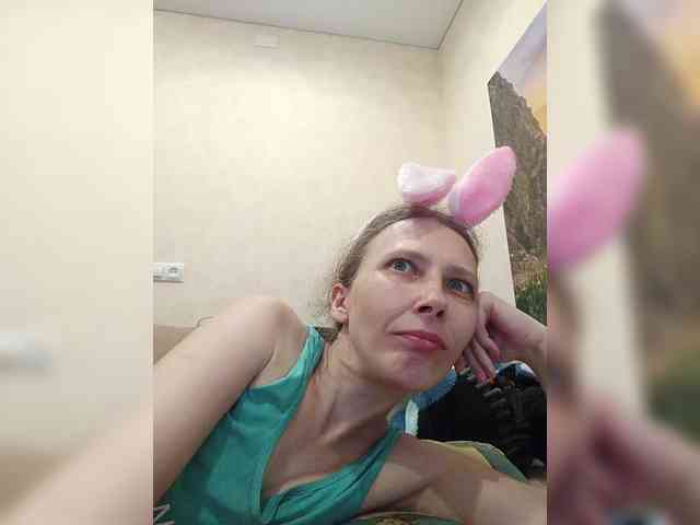 -Queen-Margo- webcam